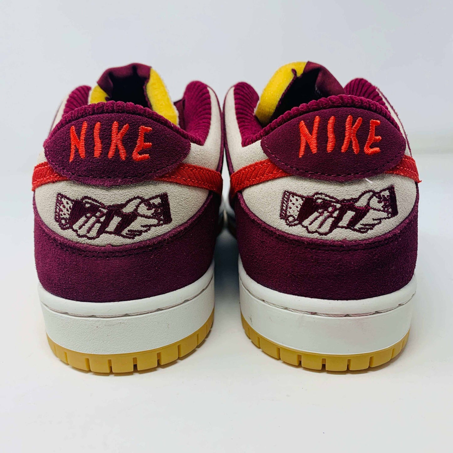 Nike SB Dunk Low Skate Like a Girl 2022 sneakers, brand new condition, back view.