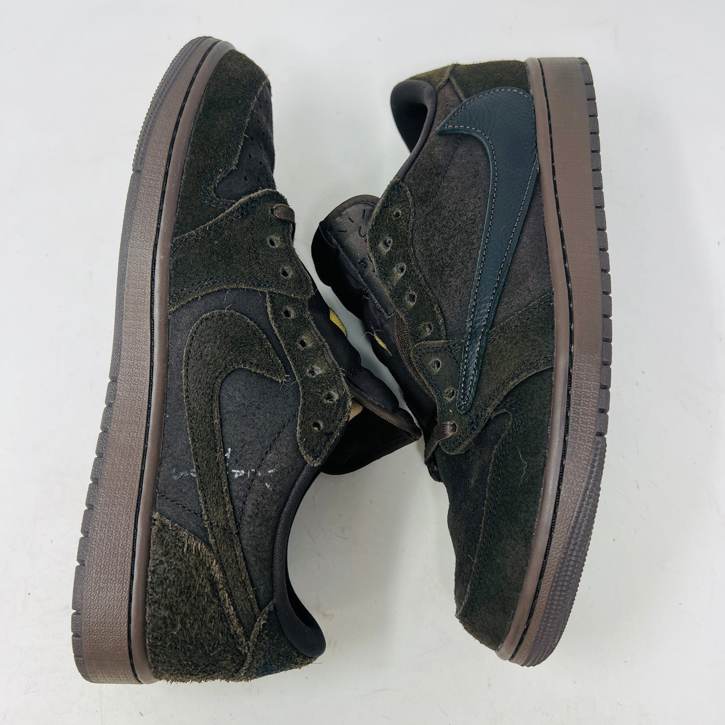Jordan 1 Retro Low OG SP Travis Scott Velvet Brown
