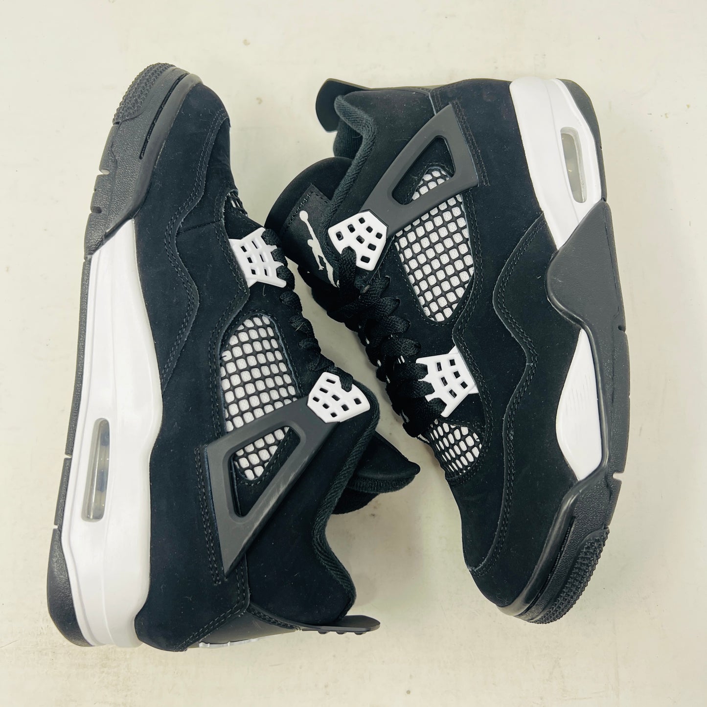 Jordan 4 Retro White Thunder