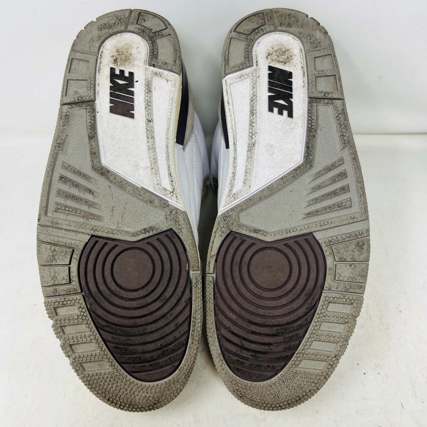 Jordan 3 Retro SP A Ma Maniére (Women's)