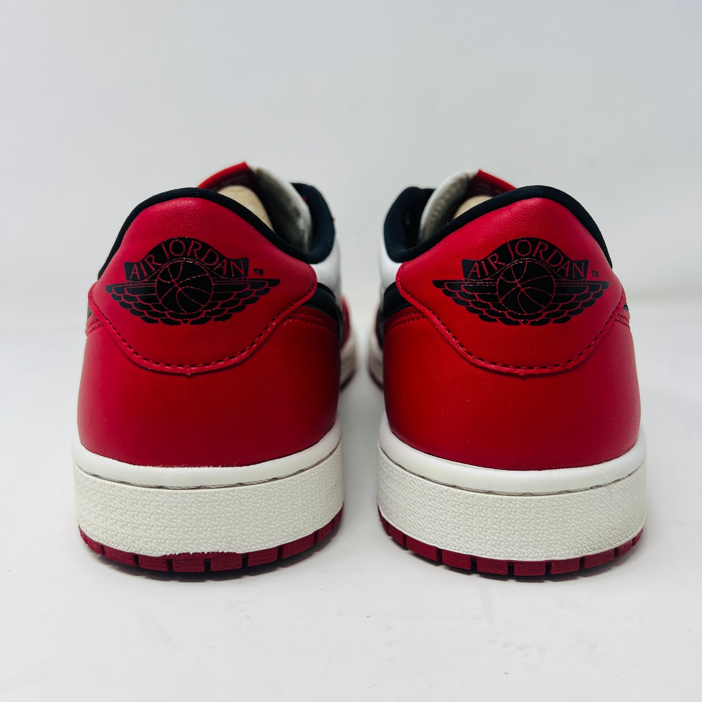 Jordan 1 Retro Low Chicago (2016)