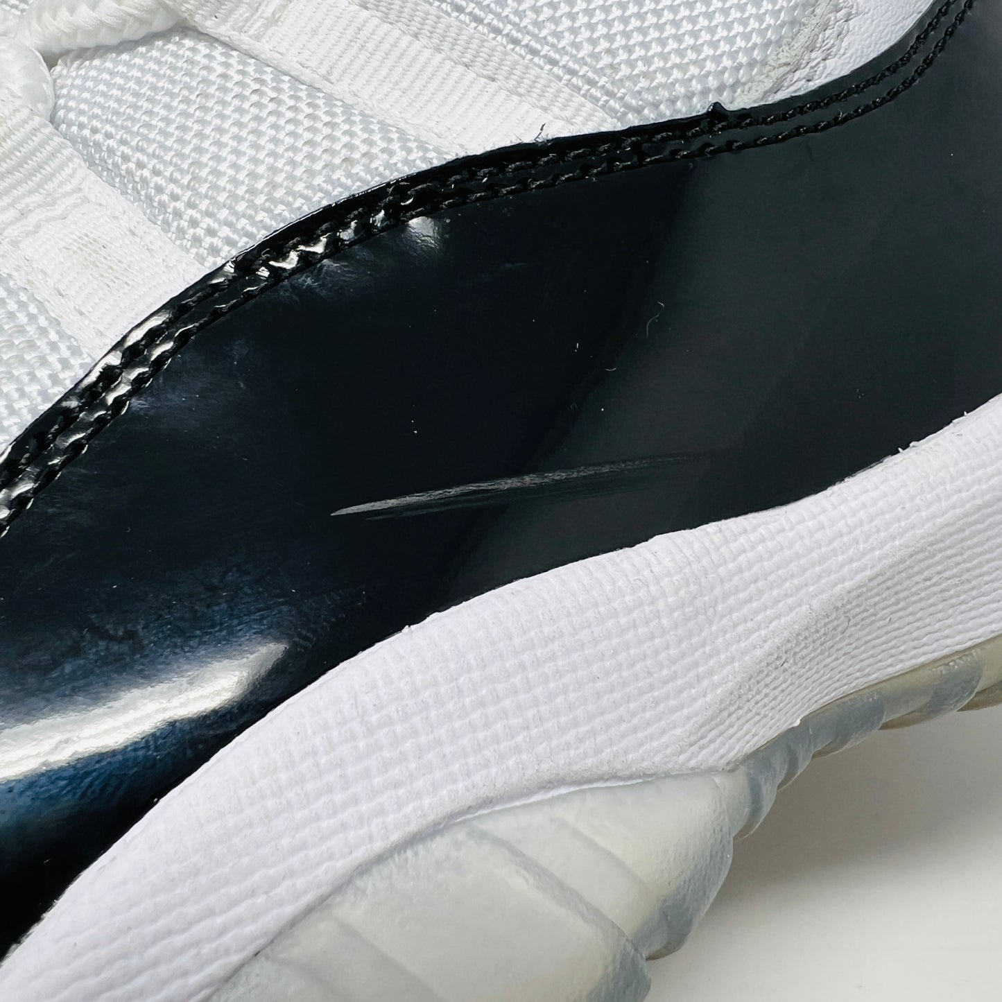 Jordan 11 Retro Concord (2018)