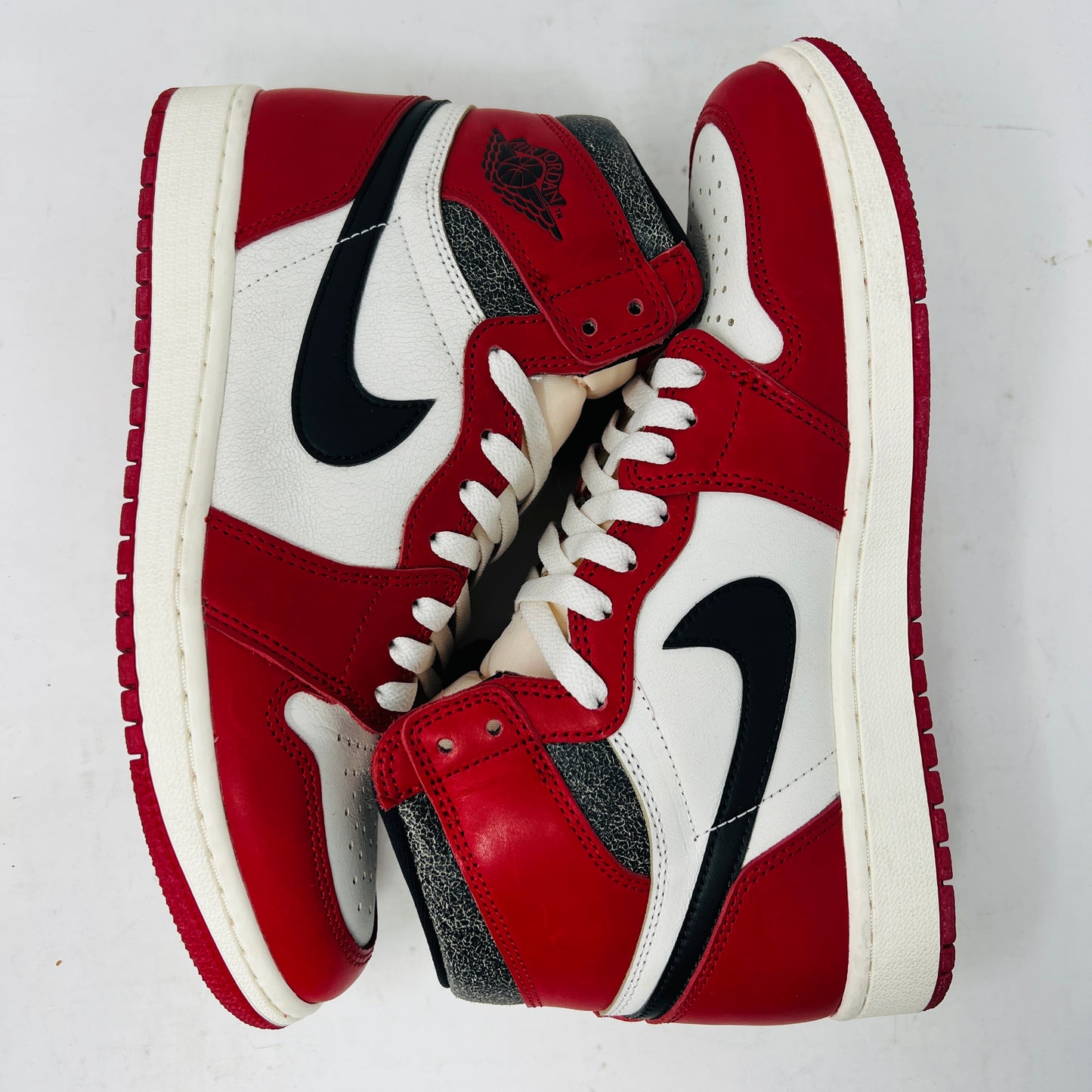 Jordan 1 Retro High OG Chicago Lost and Found