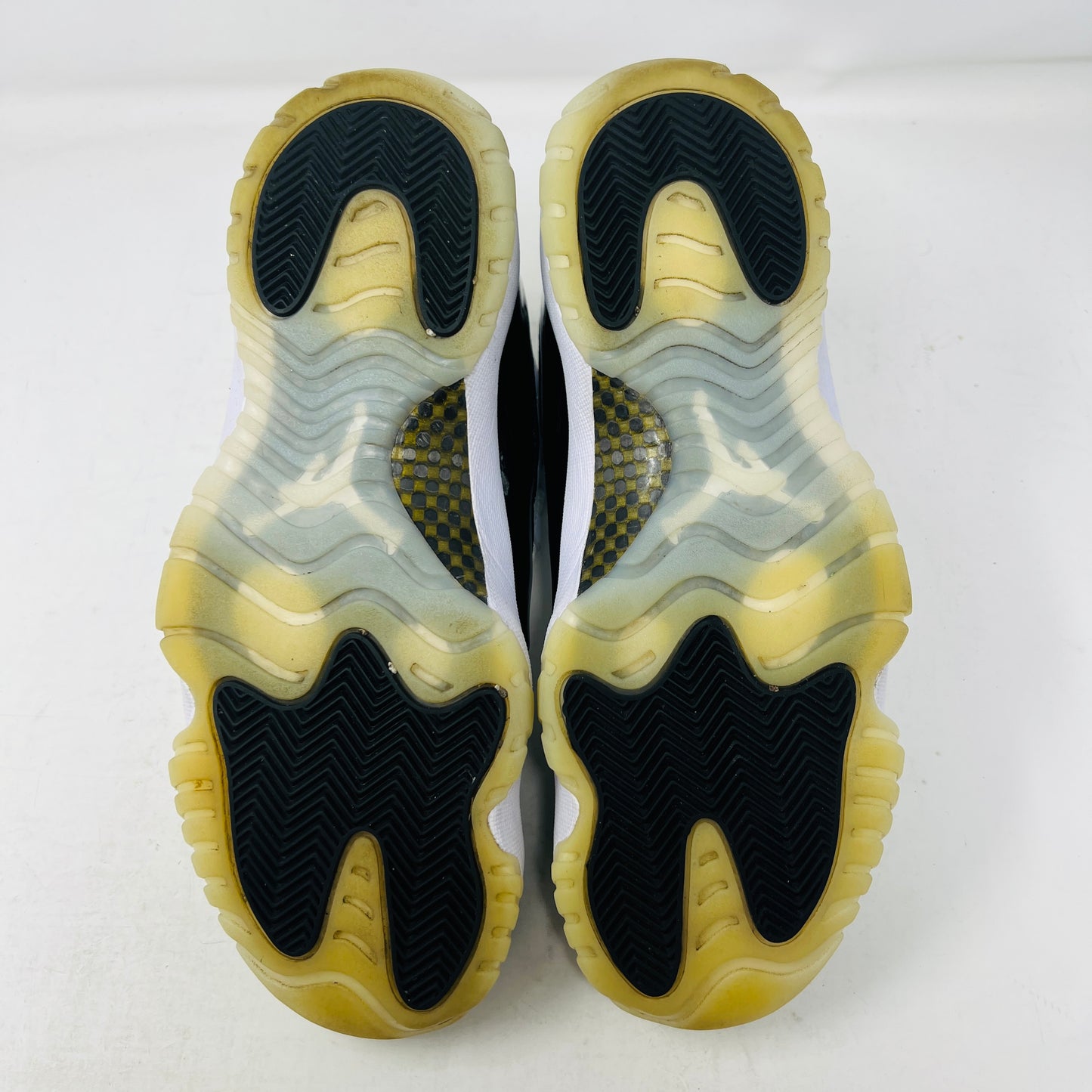 Jordan 11 Retro DMP Gratitude (2023)