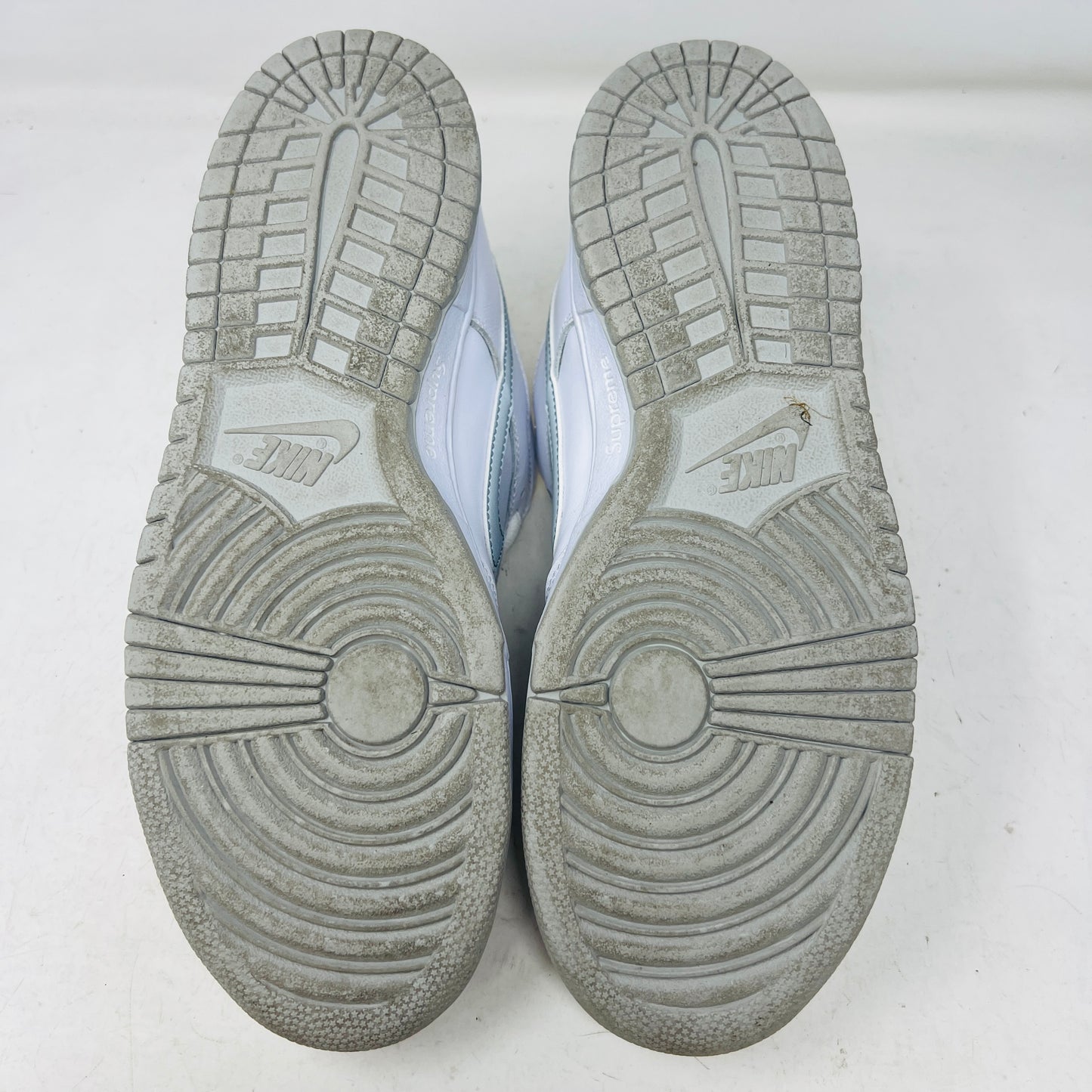 Nike SB Dunk Low Supreme 94 White Metallic Silver