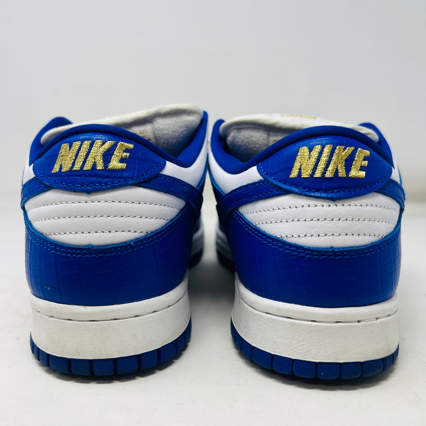 Nike SB Dunk Low Supreme Stars Hyper Royal (2021)