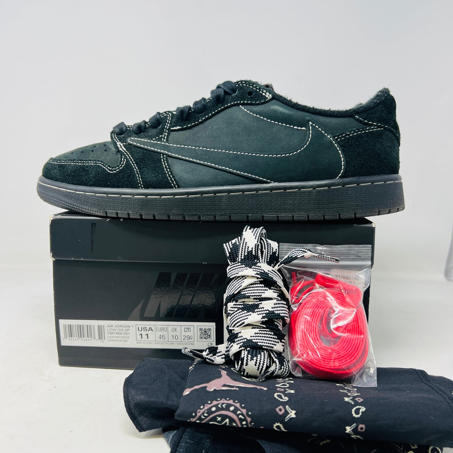 Jordan 1 Retro Low OG SP Travis Scott Black Phantom