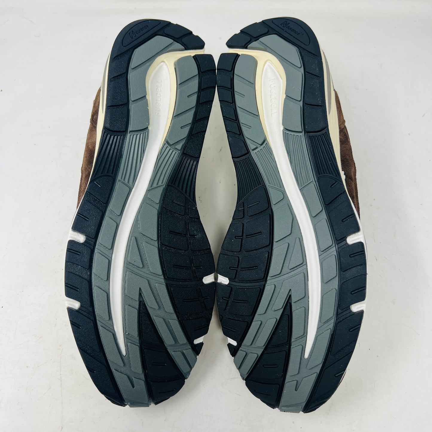 New Balance 991v2 MiUK Daniëlle Cathari x Kith Reverse Matcha