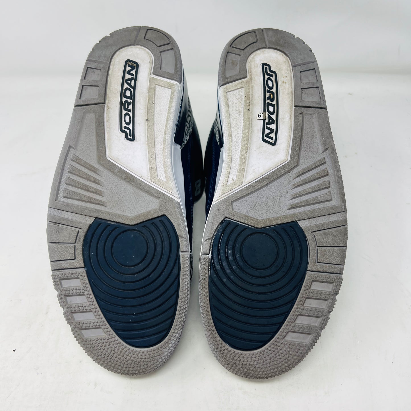Jordan 3 Retro Georgetown (2021)