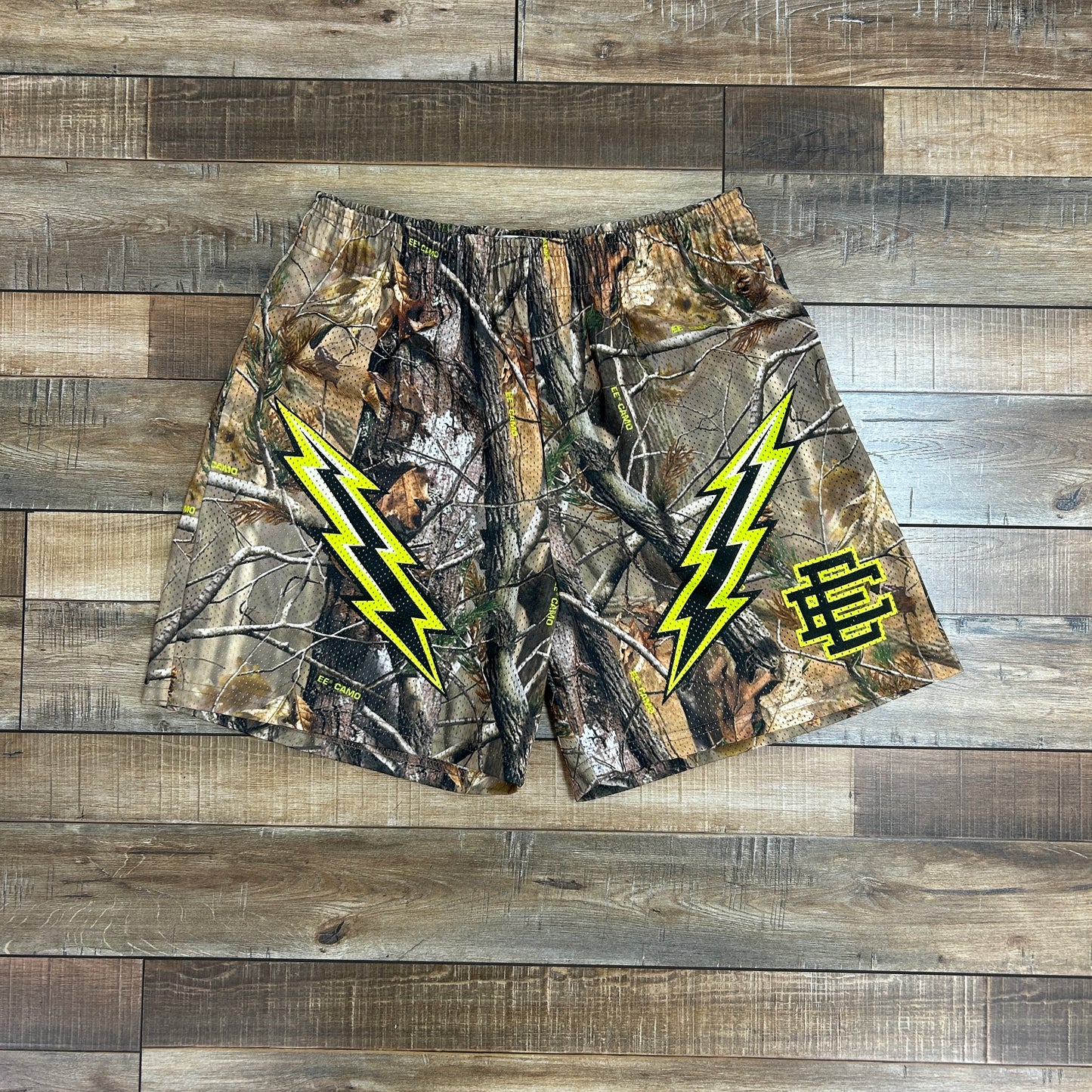 Eric Emanuel EE Basic/Core Short Tree Camo/Black/Lime Bolt