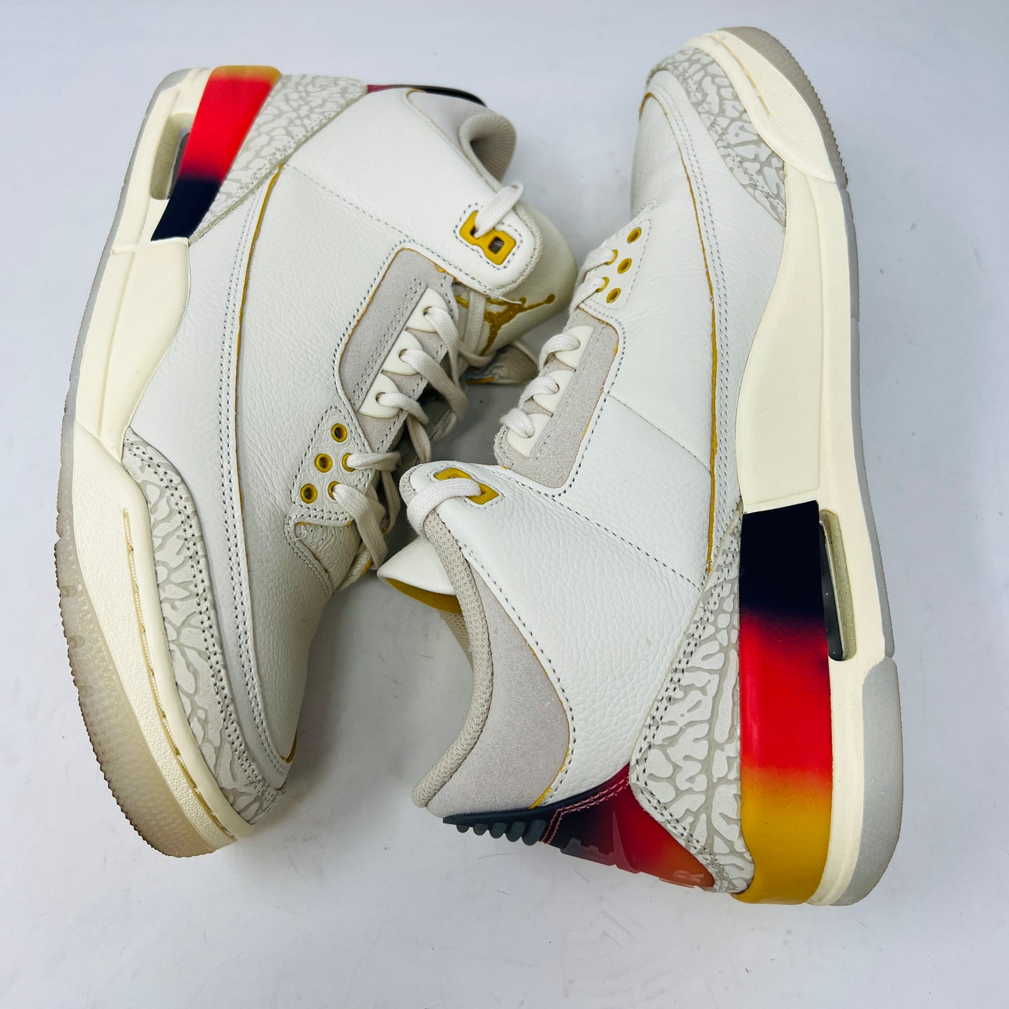 Jordan 3 Retro SP J Balvin Medellín Sunset