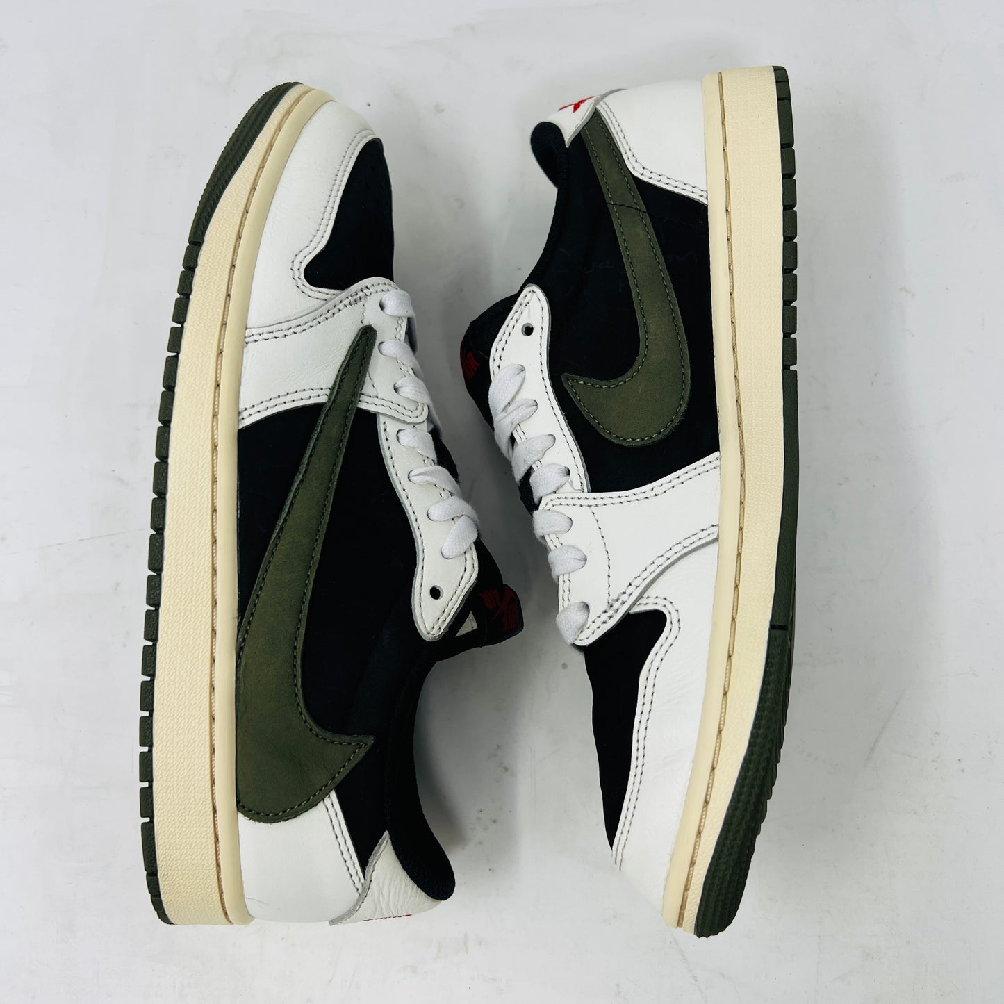 Jordan 1 Retro Low OG SP Travis Scott Olive (Women's)
