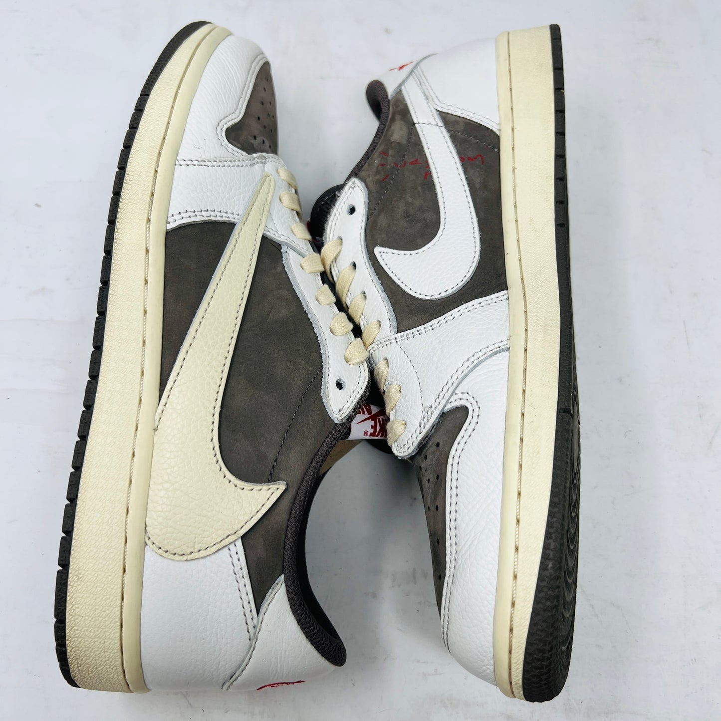 Jordan 1 Retro Low OG SP Travis Scott Reverse Mocha
