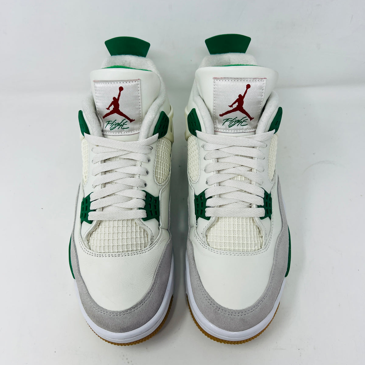 Jordan 4 Retro SB Pine Green