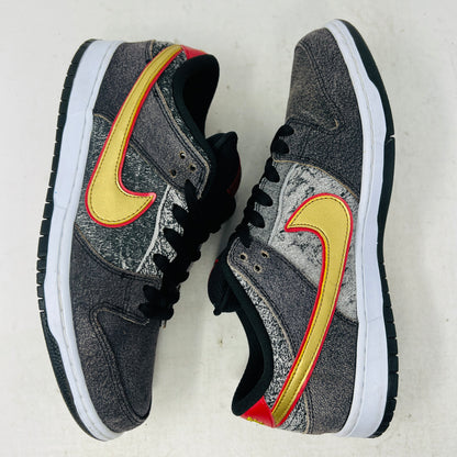 Nike SB Dunk Low Beijing Metallic Gold