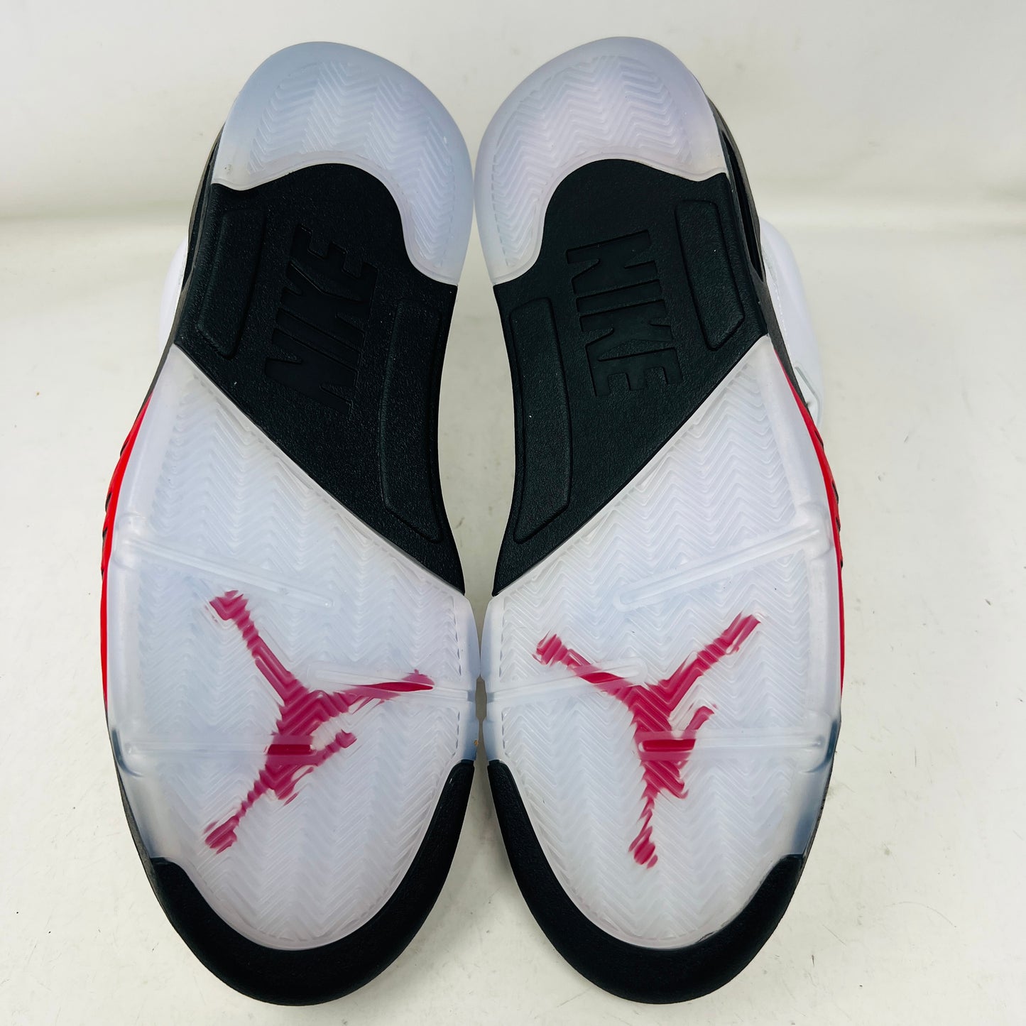 Jordan 5 Retro Fire Red Silver Tongue (2020)