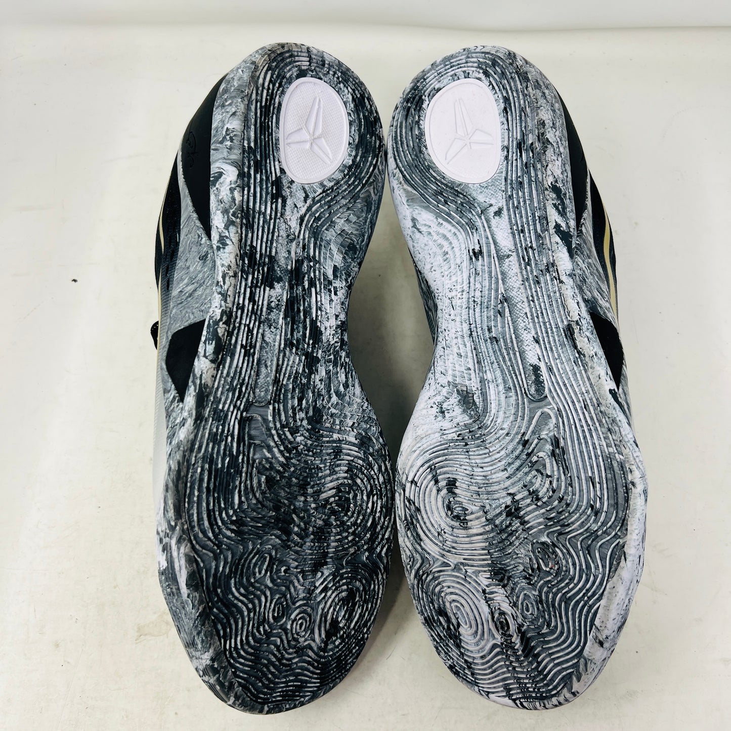 Nike Kobe 9 EM Low Protro Mambacita