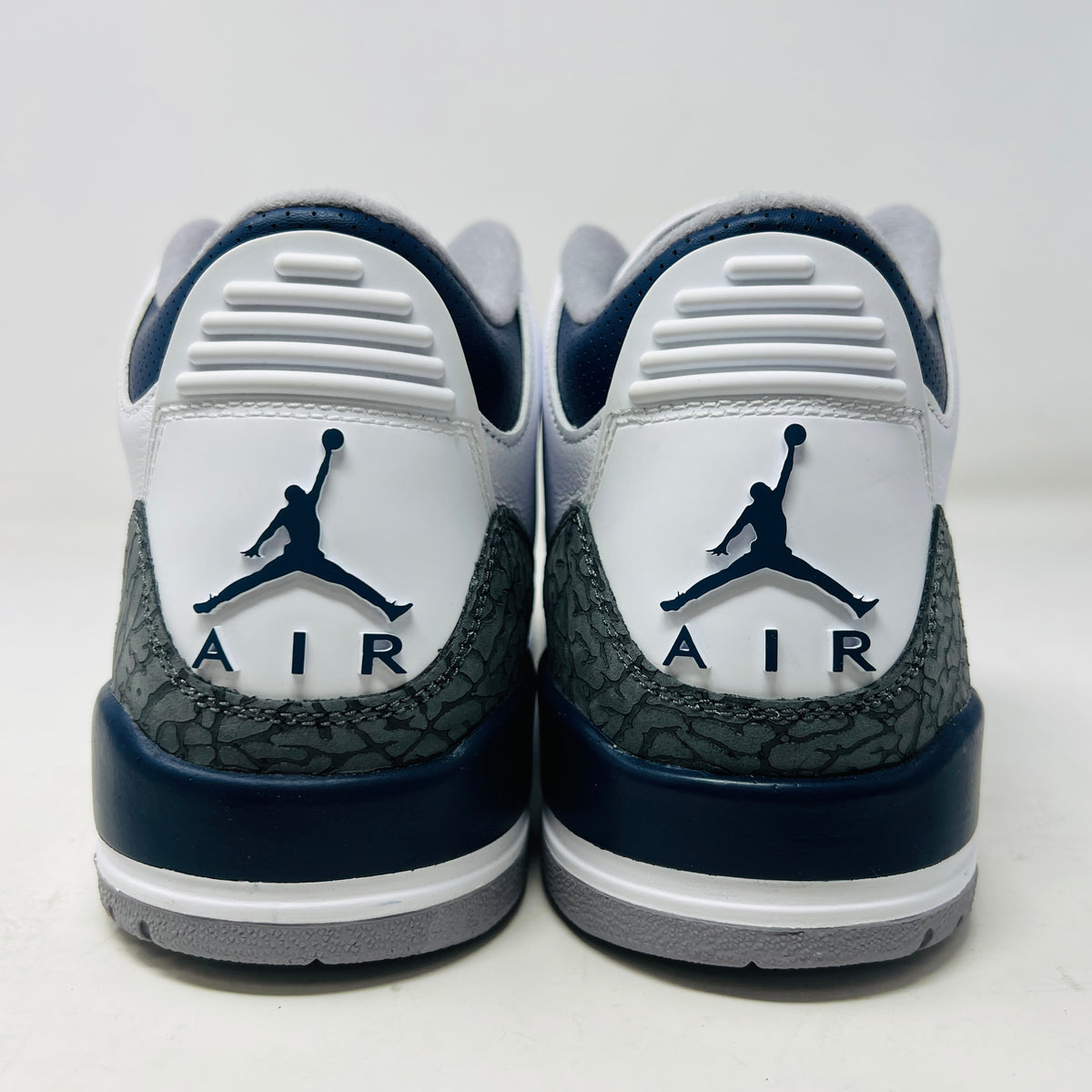 Jordan 3 Retro Midnight Navy