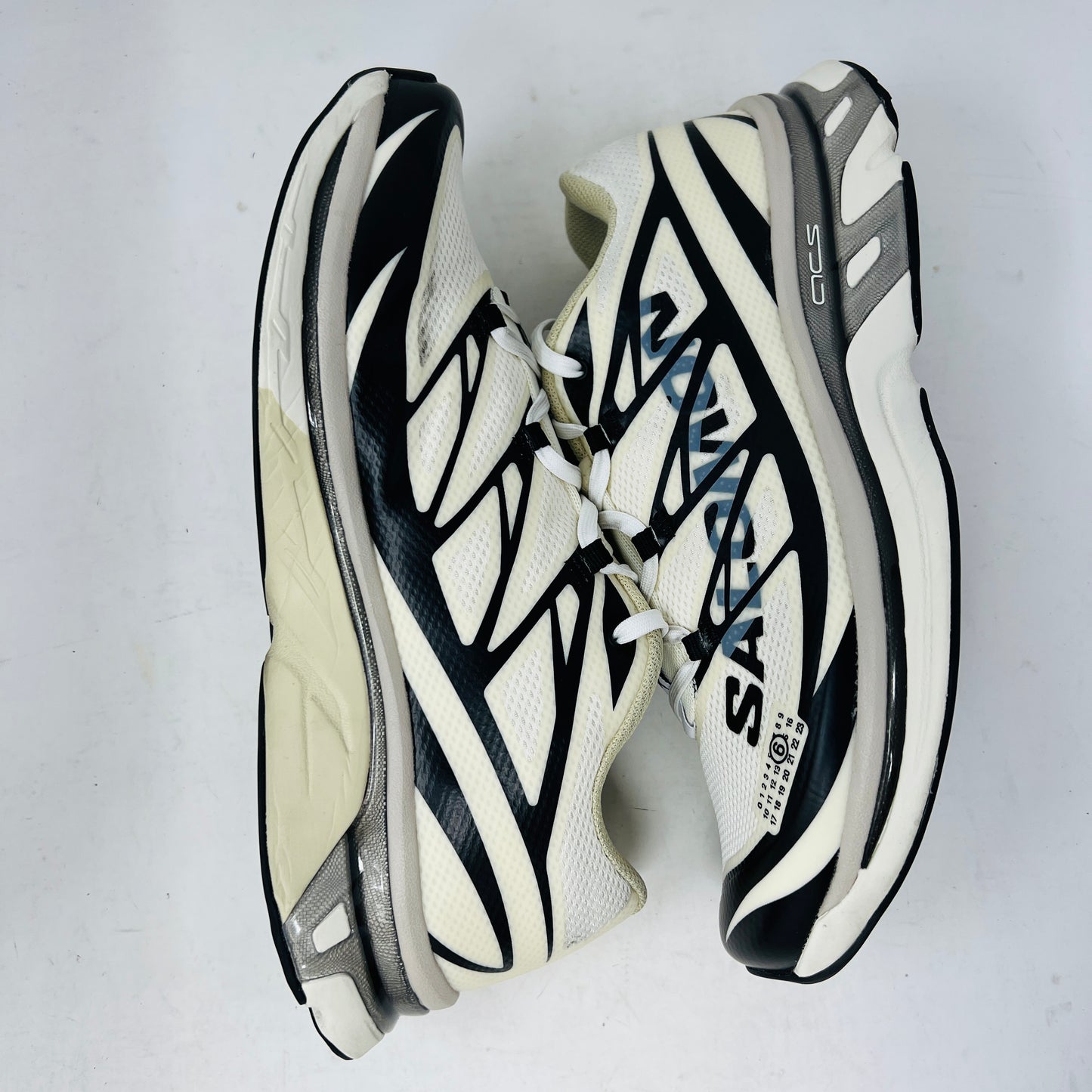 Salomon XT-MM-6 MM6 Maison Margiela Vanilla Ice