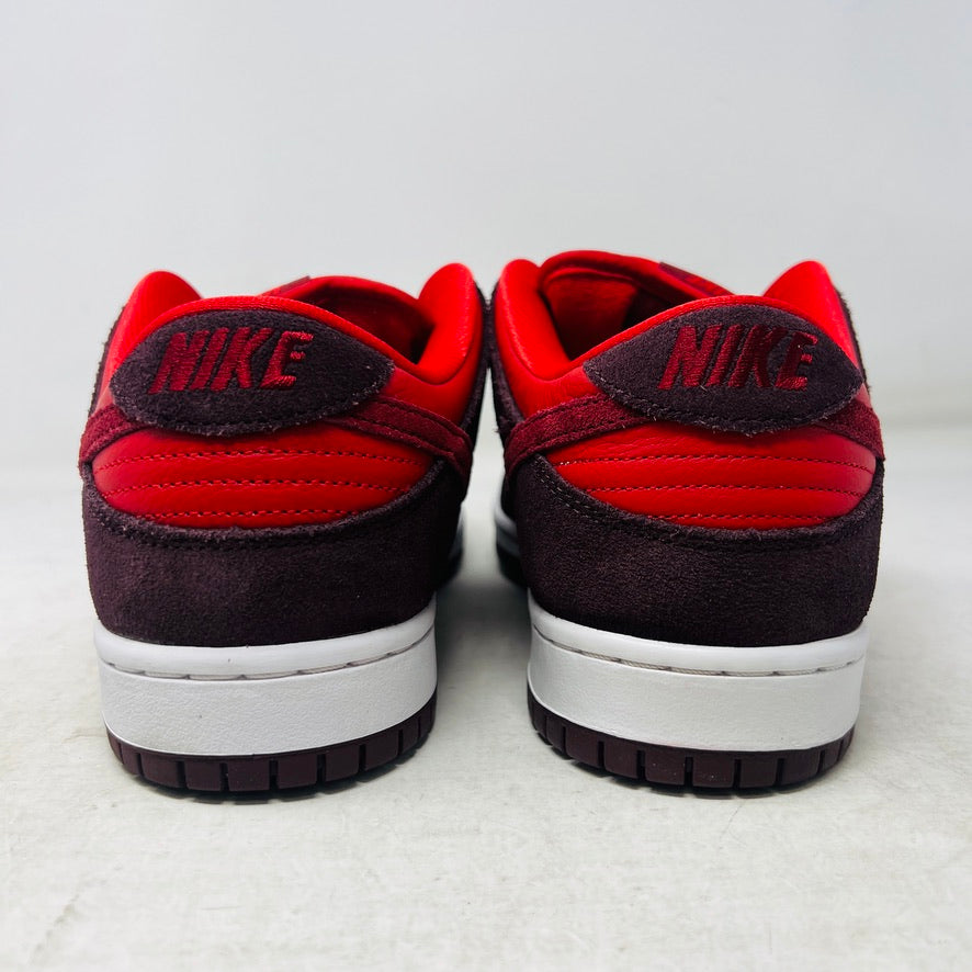 Nike SB Dunk Low Cherry