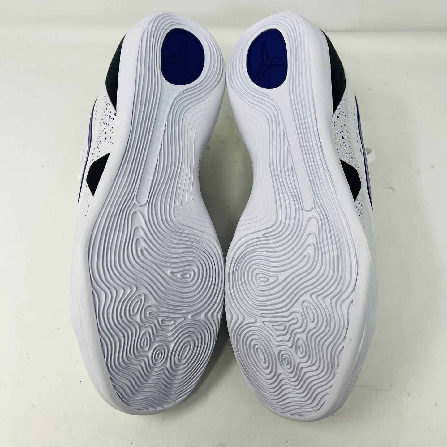 Nike Kobe 9 Elite Low EM Protro White Court Purple