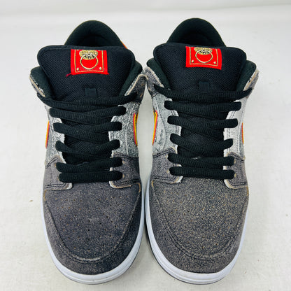 Nike SB Dunk Low Beijing Metallic Gold