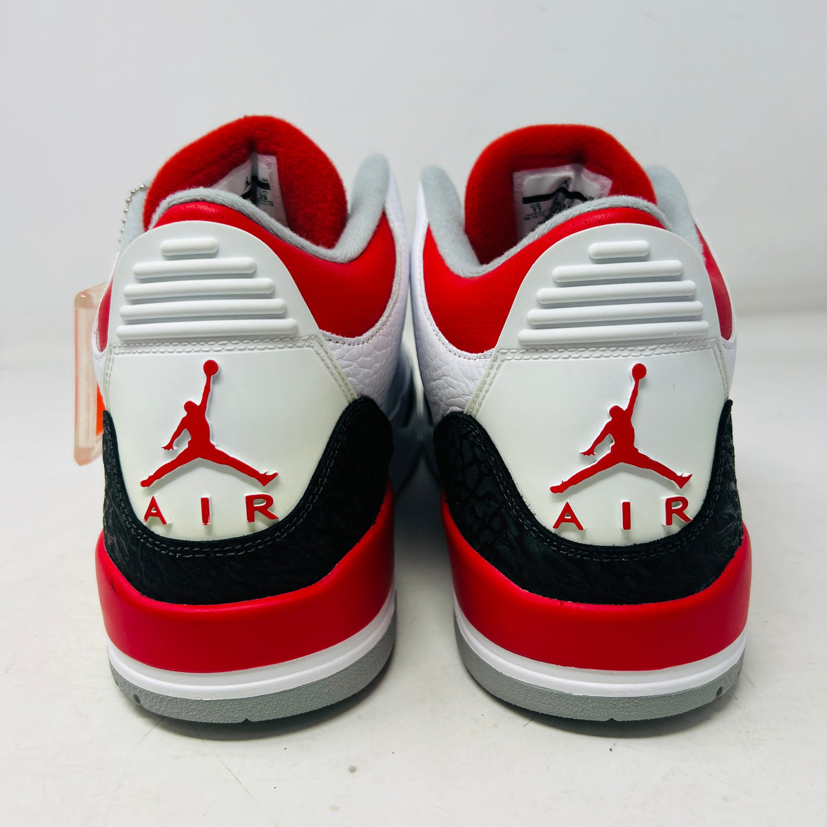 Jordan 3 Retro Fire Red (2013)