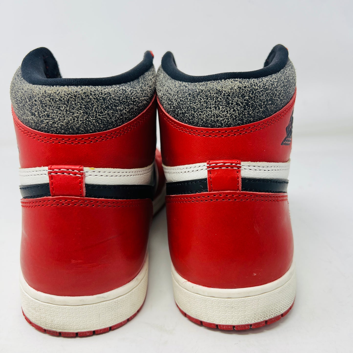 Jordan 1 Retro High OG Chicago Lost and Found