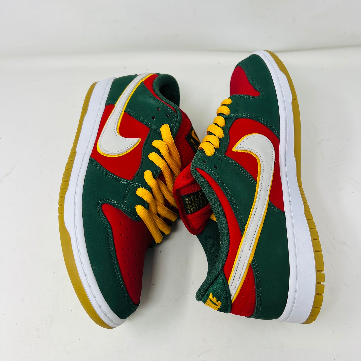 Nike SB Dunk Low Pro PRM Seattle Supersonics