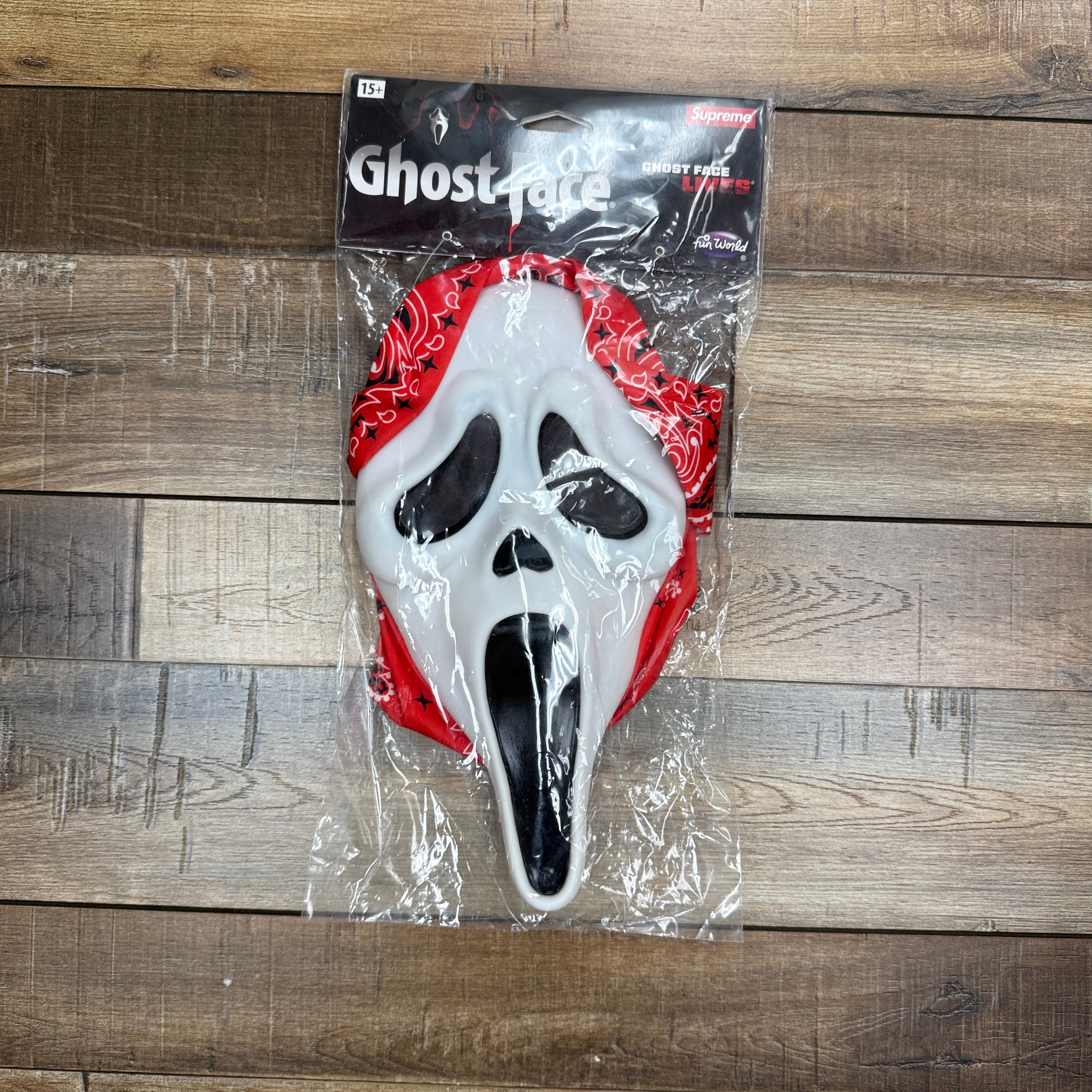 Supreme Ghostface Mask マスクBLACK RED セット Supreme Ghostface Mask Red – Holy Ground