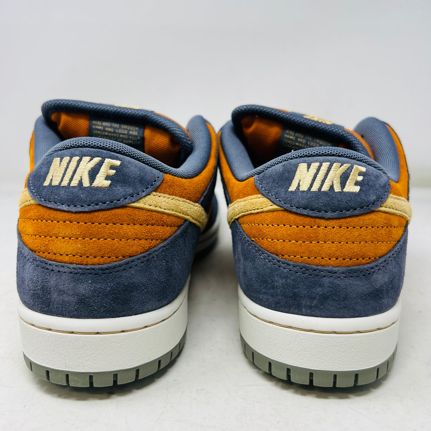 Nike SB Dunk Low Light Carbon Monarch
