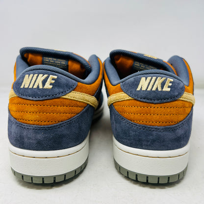 Nike SB Dunk Low Light Carbon Monarch