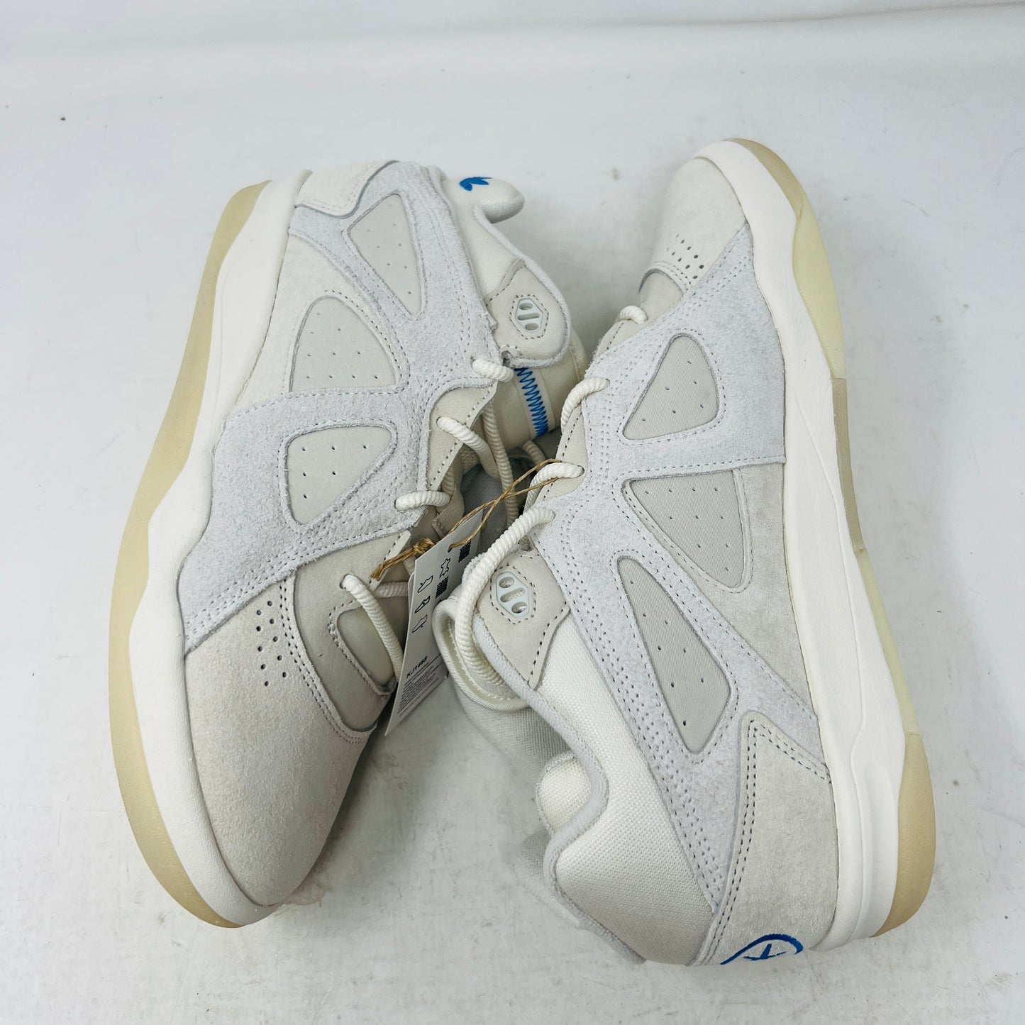 adidas BadBo 1.0 Bad Bunny Resilience