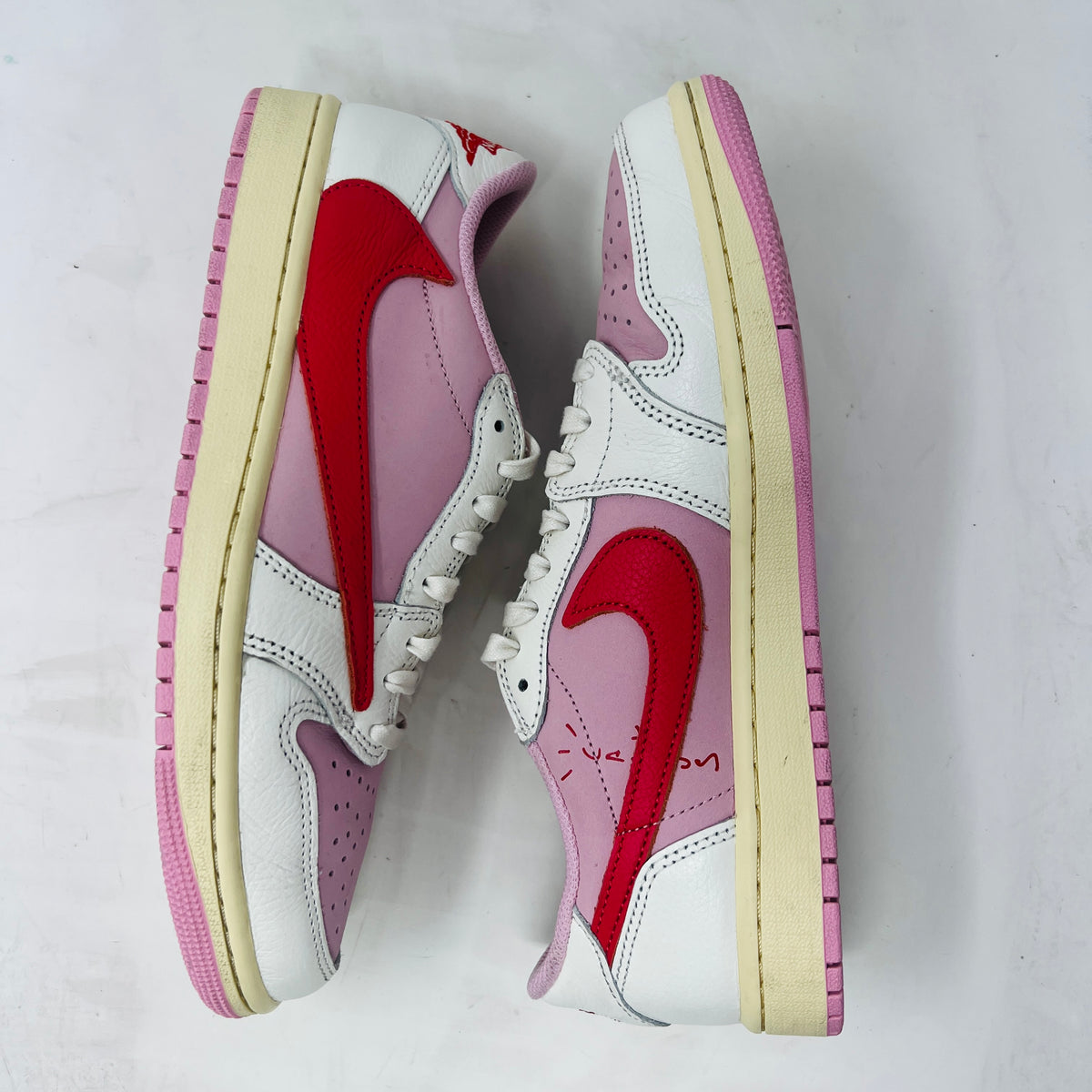 Jordan 1 Retro Low OG SP Travis Scott Sail Tropical Pink