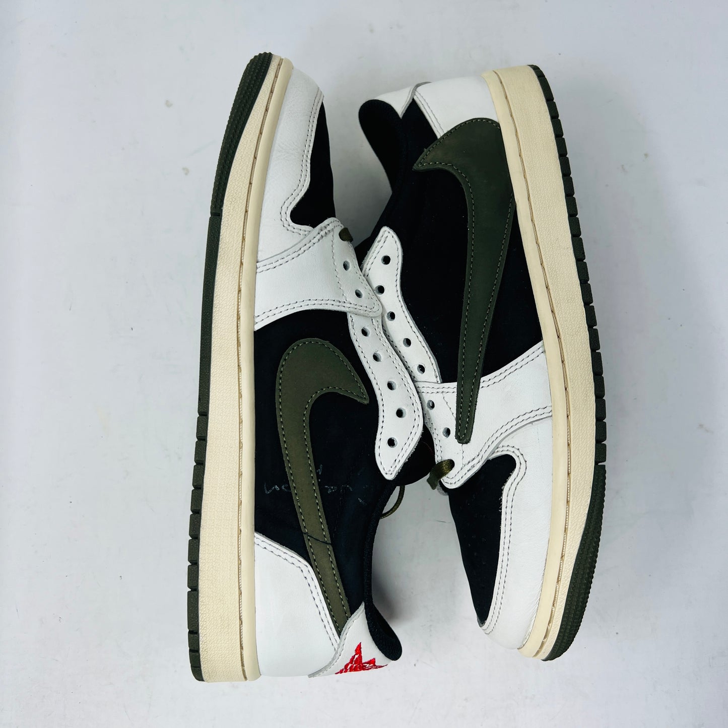 Jordan 1 Retro Low OG SP Travis Scott Olive (Women's)