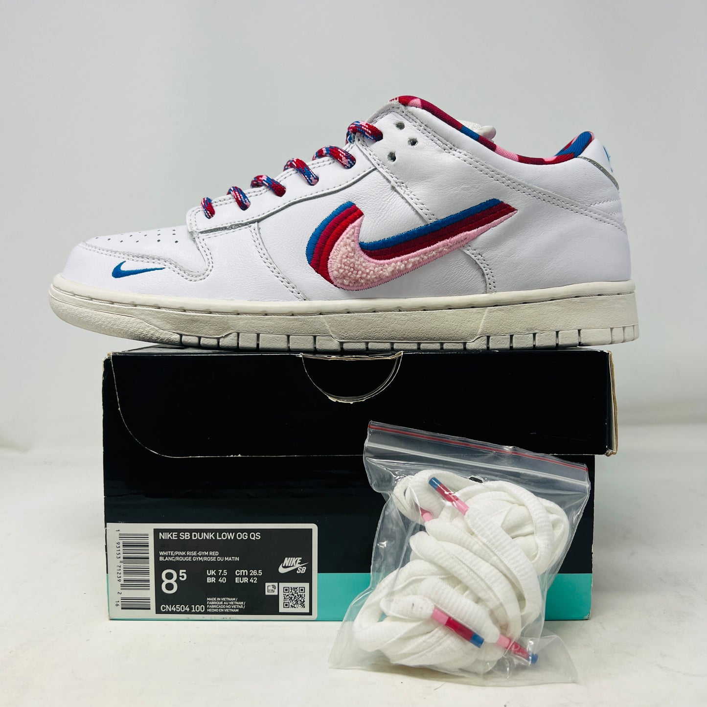 Nike SB Dunk Low Parra