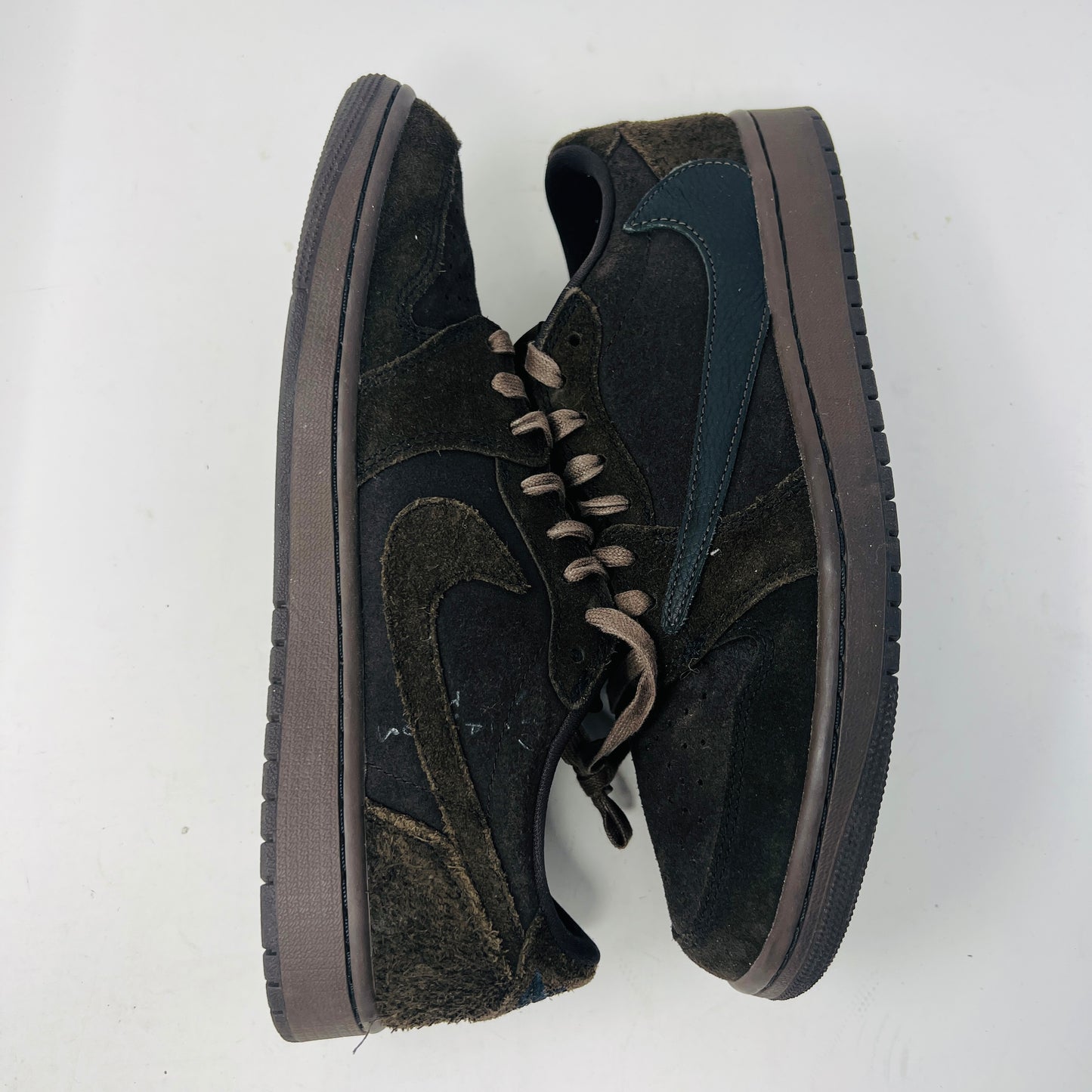 Jordan 1 Retro Low OG SP Travis Scott Velvet Brown