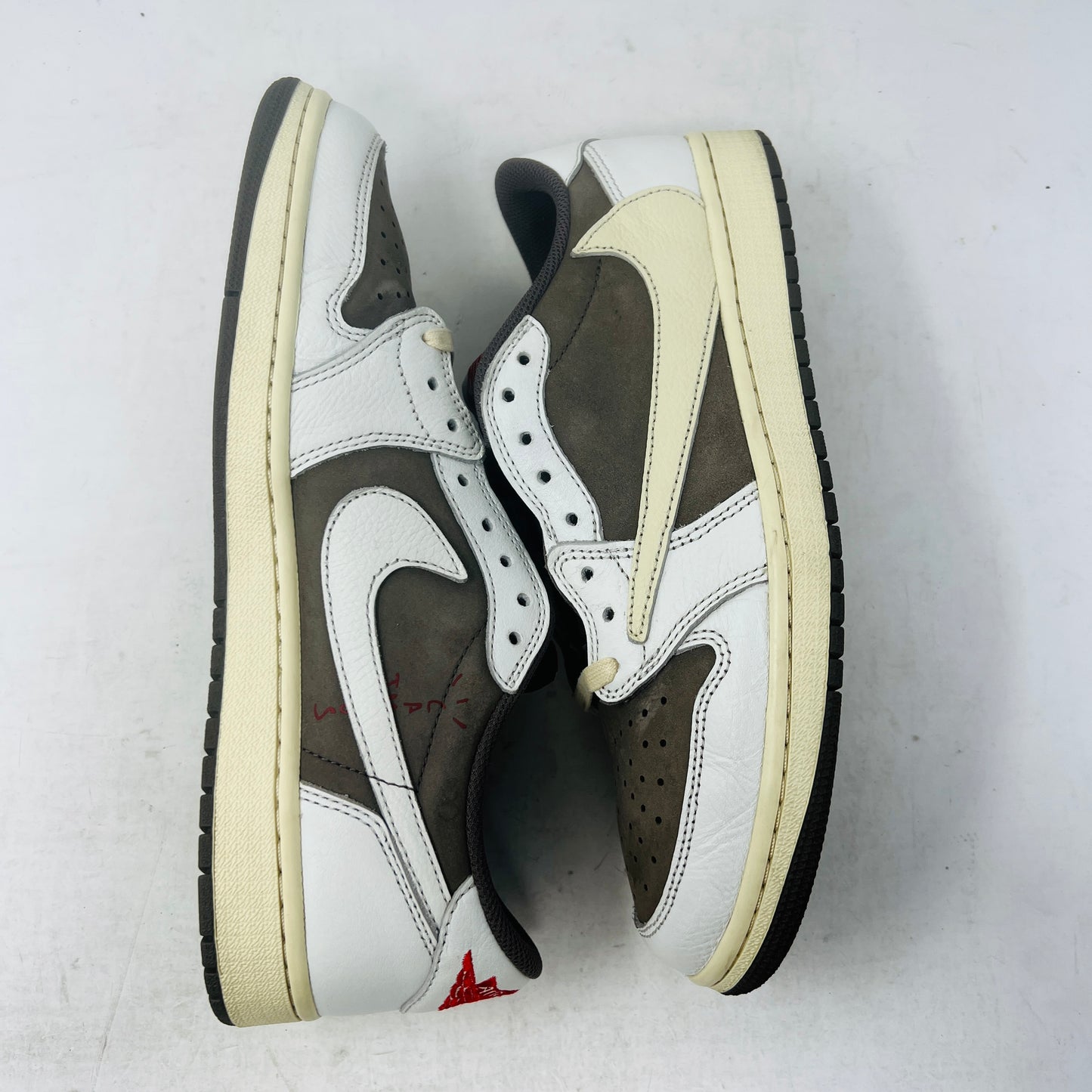 Jordan 1 Retro Low OG SP Travis Scott Reverse Mocha
