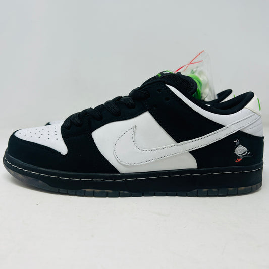 Nike SB Dunk Low Staple Panda Pigeon