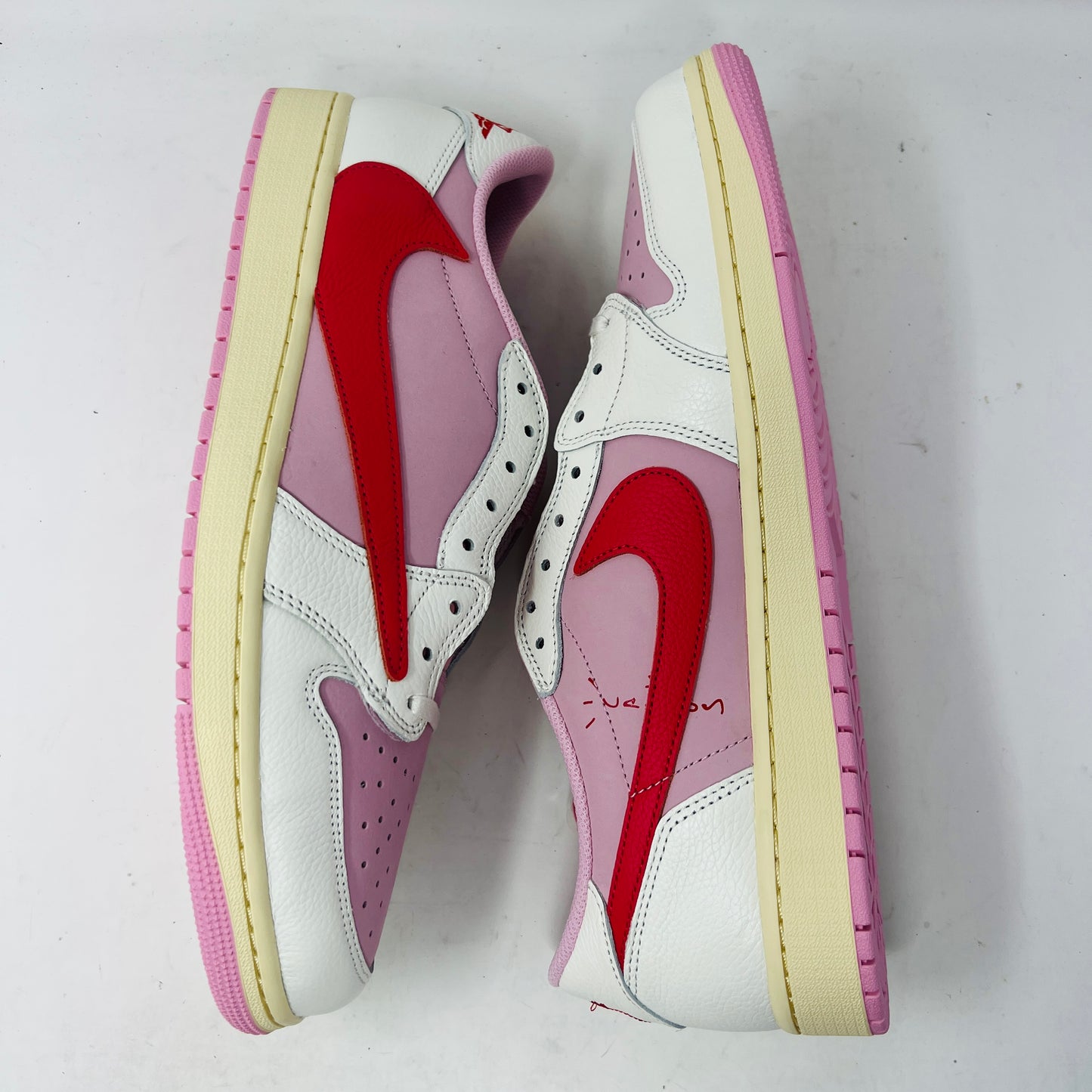 Jordan 1 Retro Low OG SP Travis Scott Sail Tropical Pink