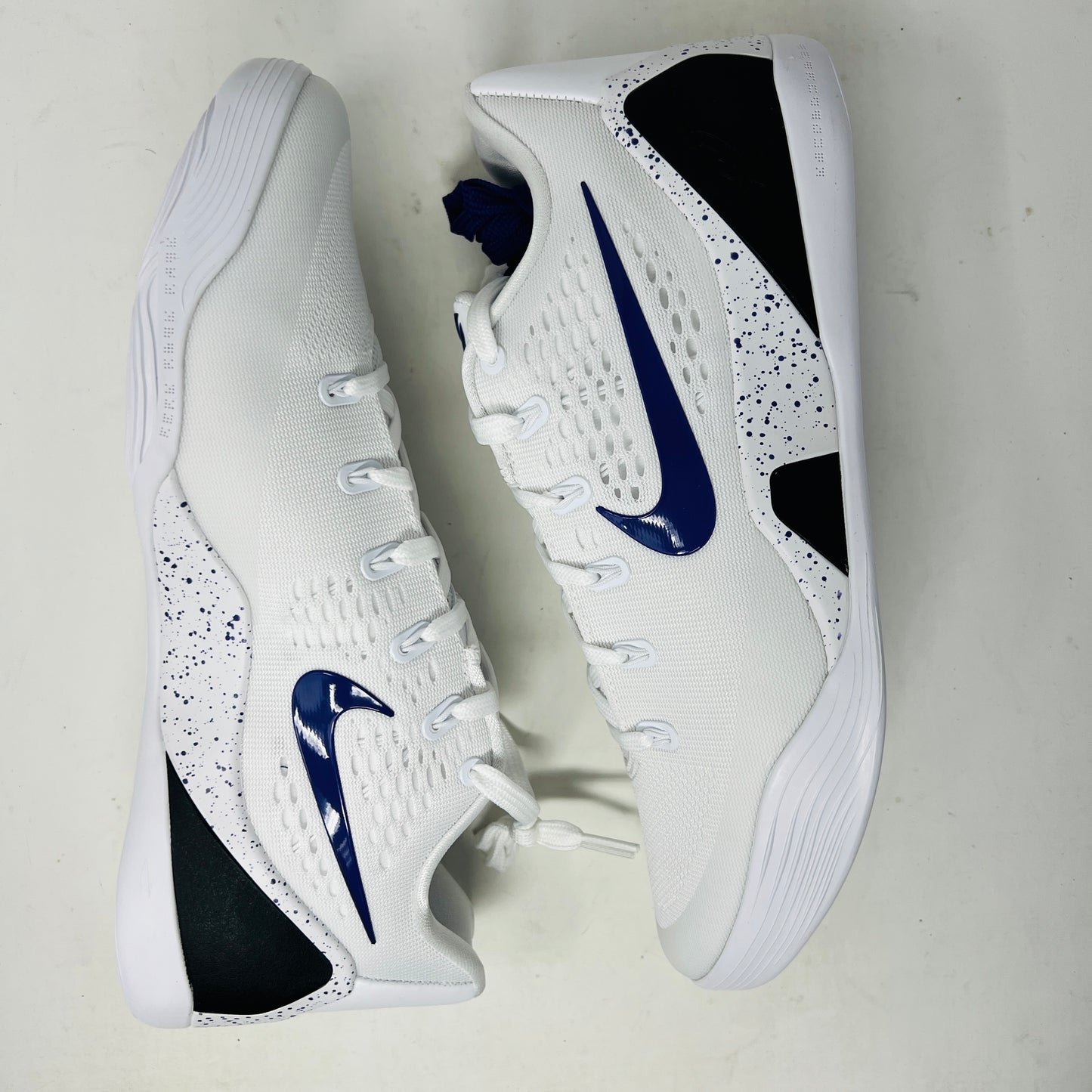 Nike Kobe 9 Elite Low EM Protro White Court Purple