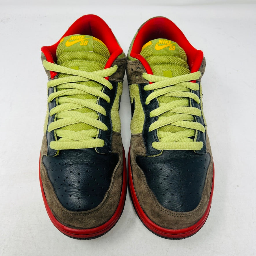Nike SB Dunk Low Asparagus