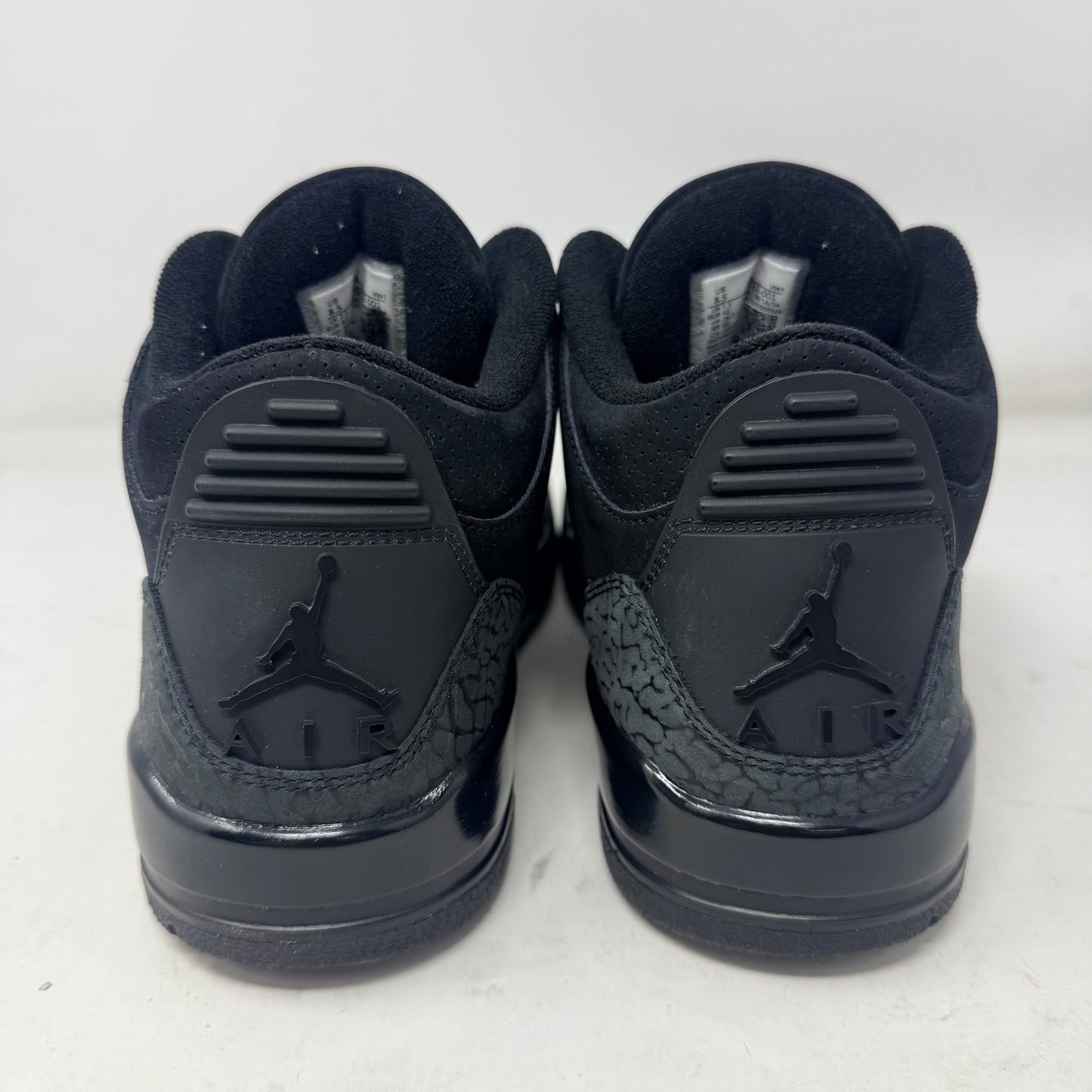 Jordan 3 Retro Black Cat (2025)