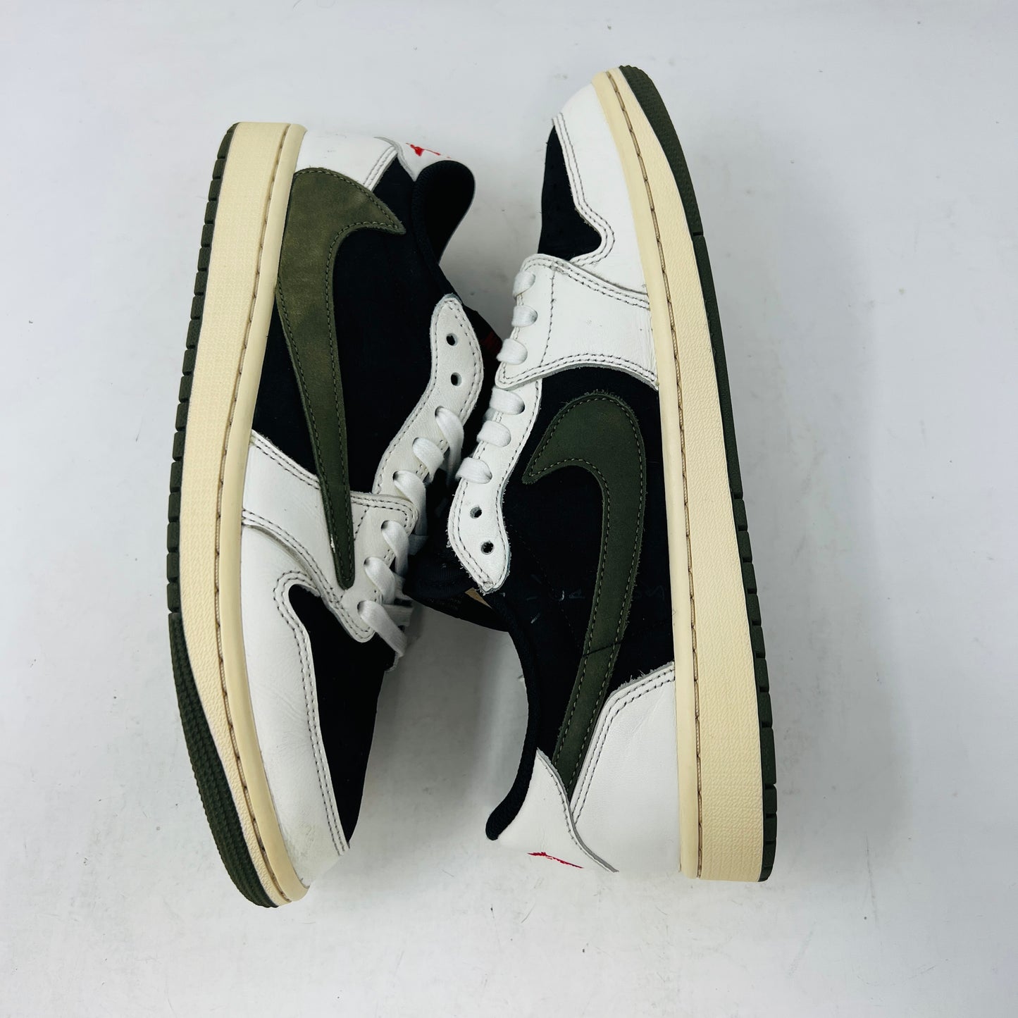 Jordan 1 Retro Low OG SP Travis Scott Olive (Women's)