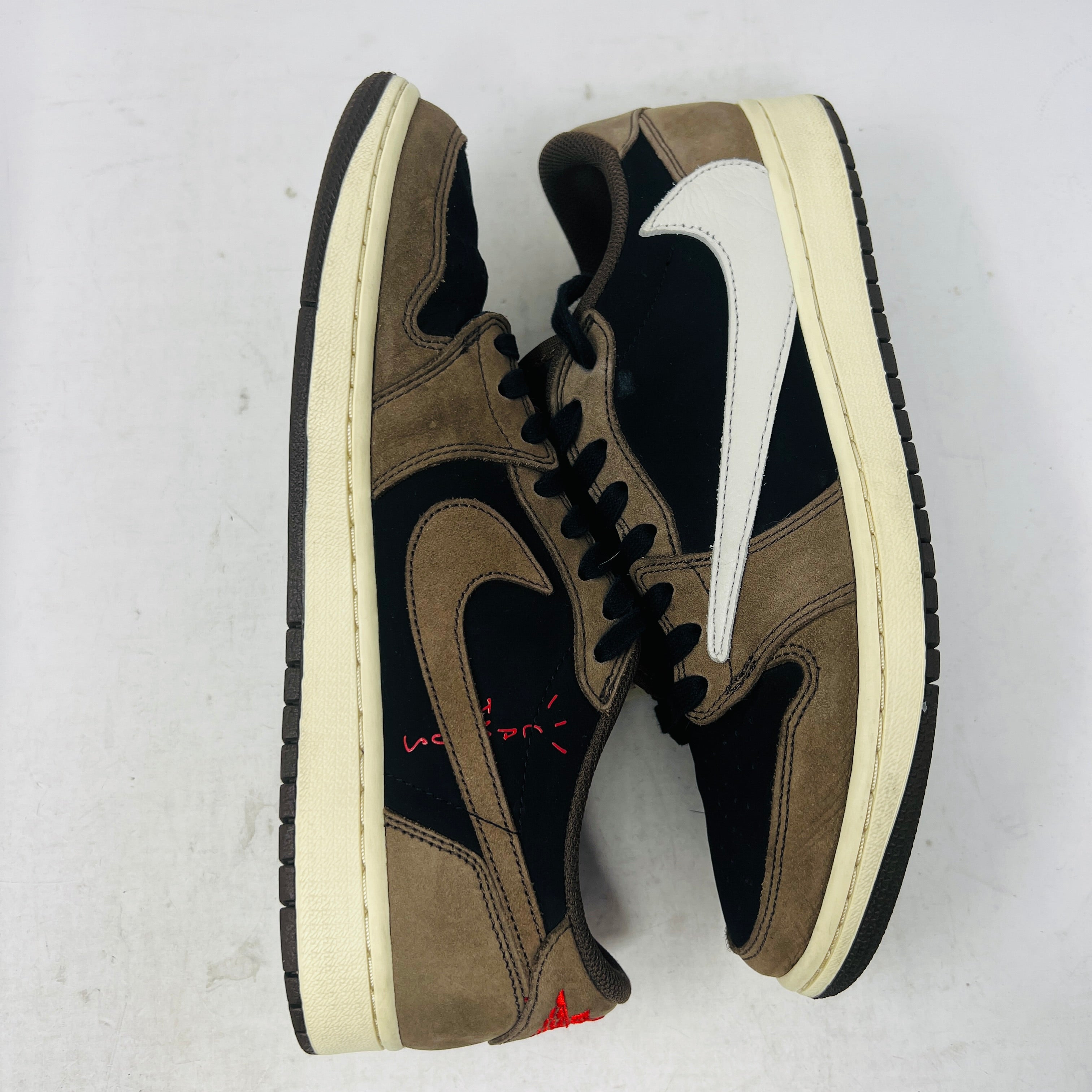 Jordan 1 Retro Low OG SP Travis Scott Mocha – Holy Ground