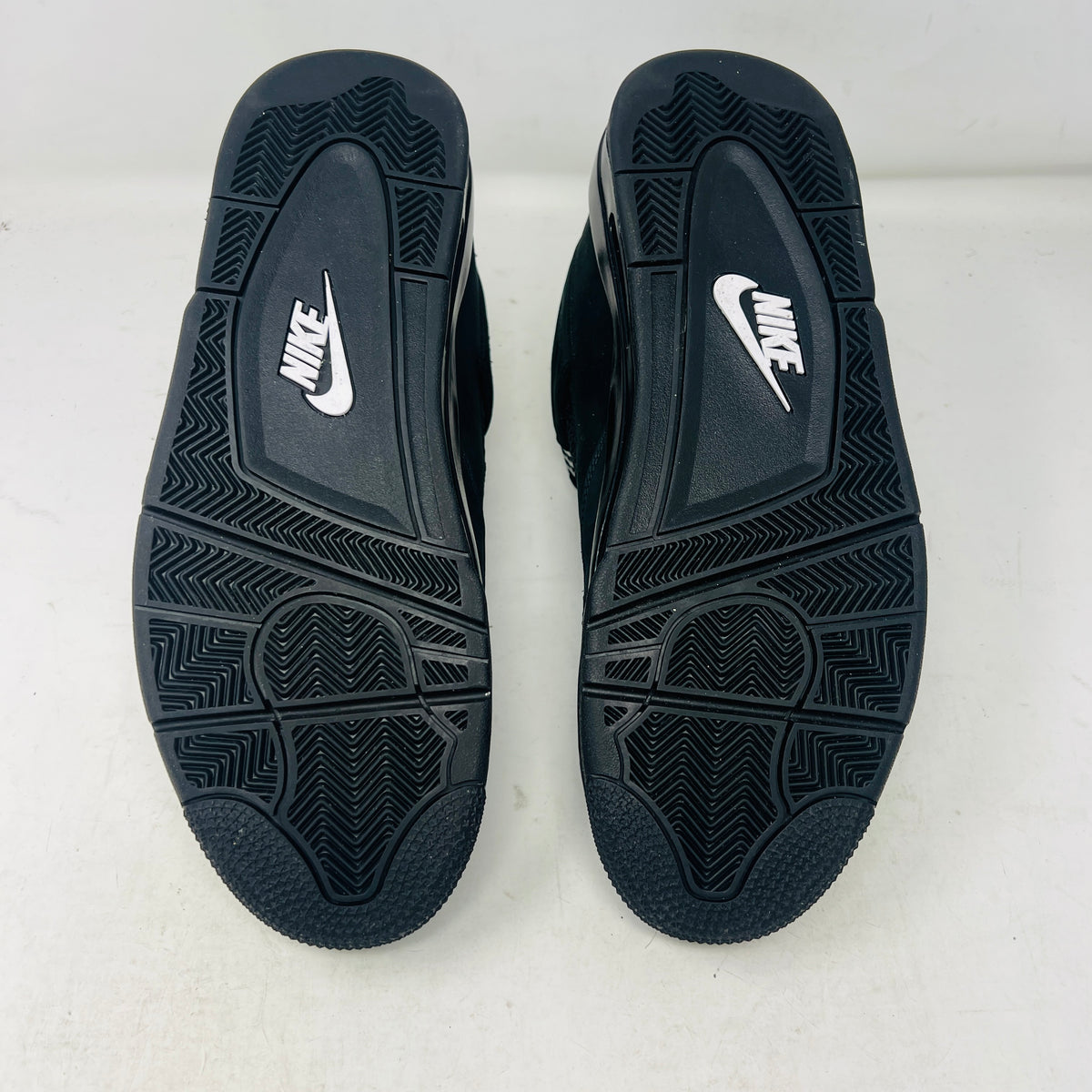 Jordan 4 Retro Black Cat (2025)