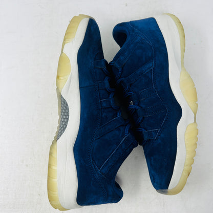 Jordan 11 Retro Low Derek Jeter RE2PECT