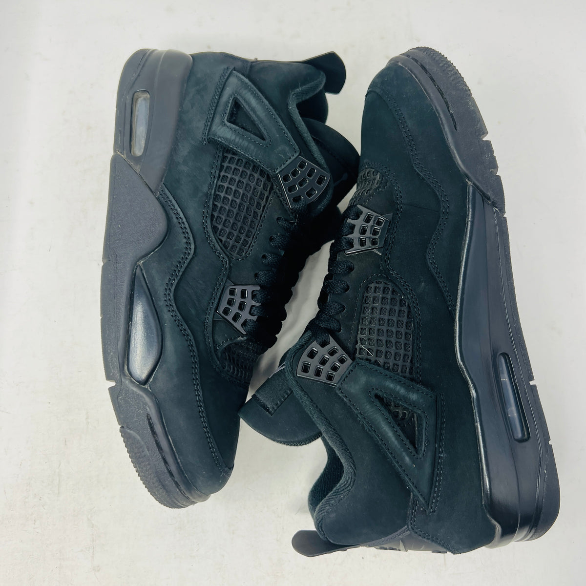 Jordan 4 Retro Black Cat (2025)