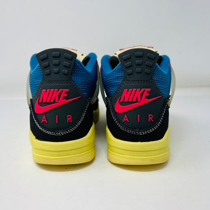 Jordan 4 Retro Union Off Noir sneakers with extra laces, 2020 model.