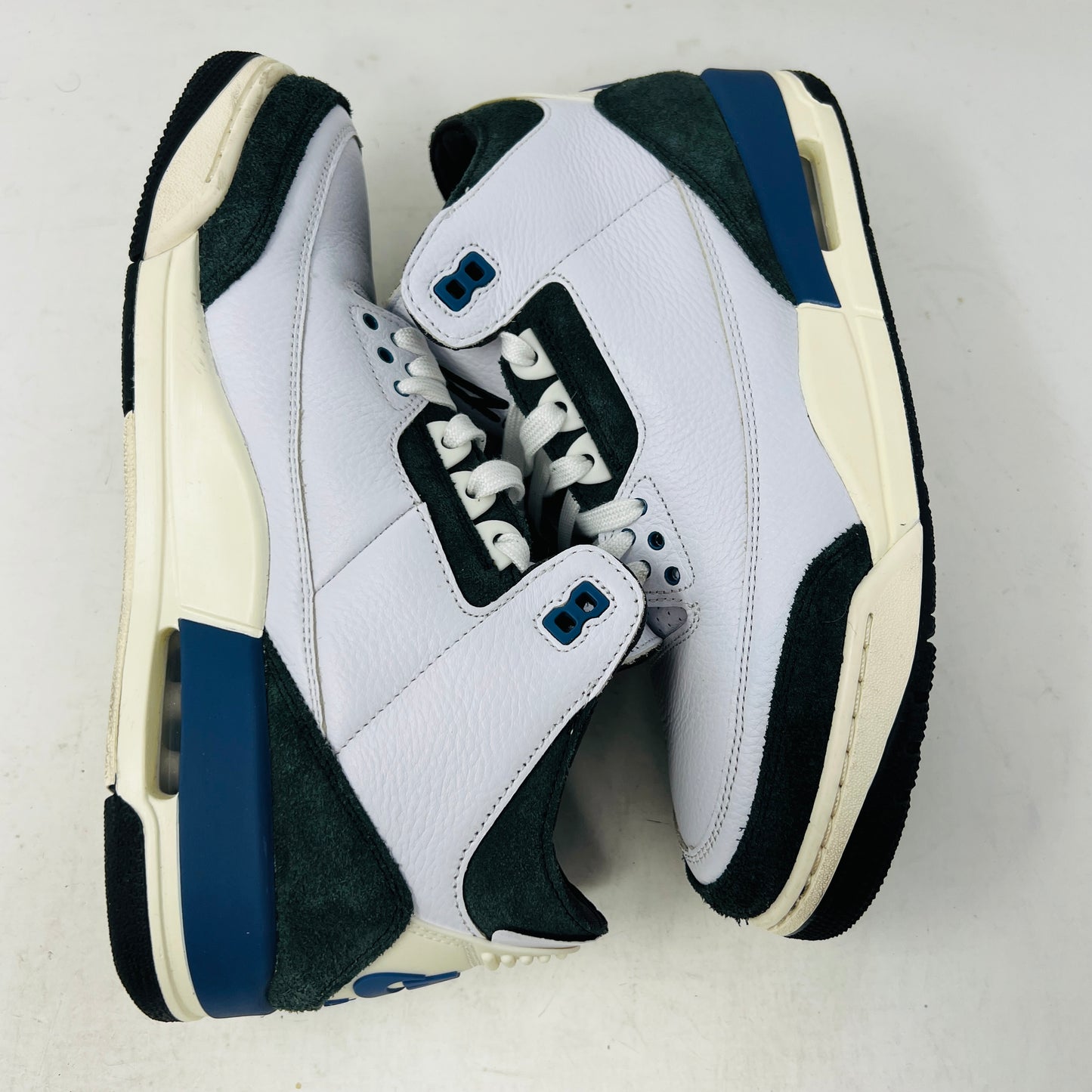 Jordan 3 Retro OG SP A Ma Maniére Diffused Blue
